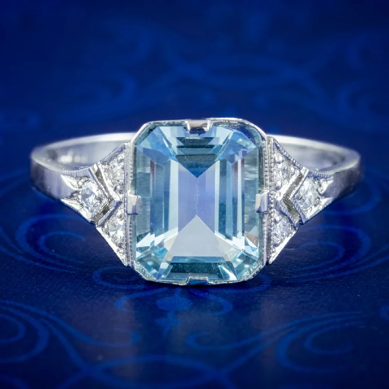 Classic Titanium Ring for Wedding-Art Deco Style Aquamarine Diamond Ring 2.8ct Aqua