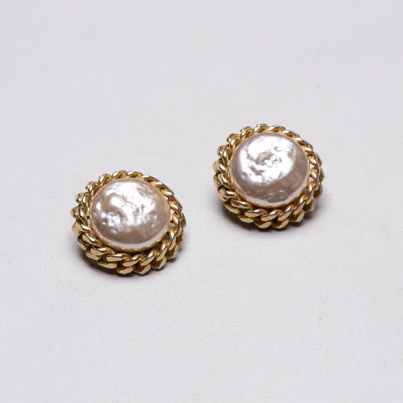 Fashion Earrings for Casual Wear-Vintage Sphinx Gold and Pearl Clip-on Earrings