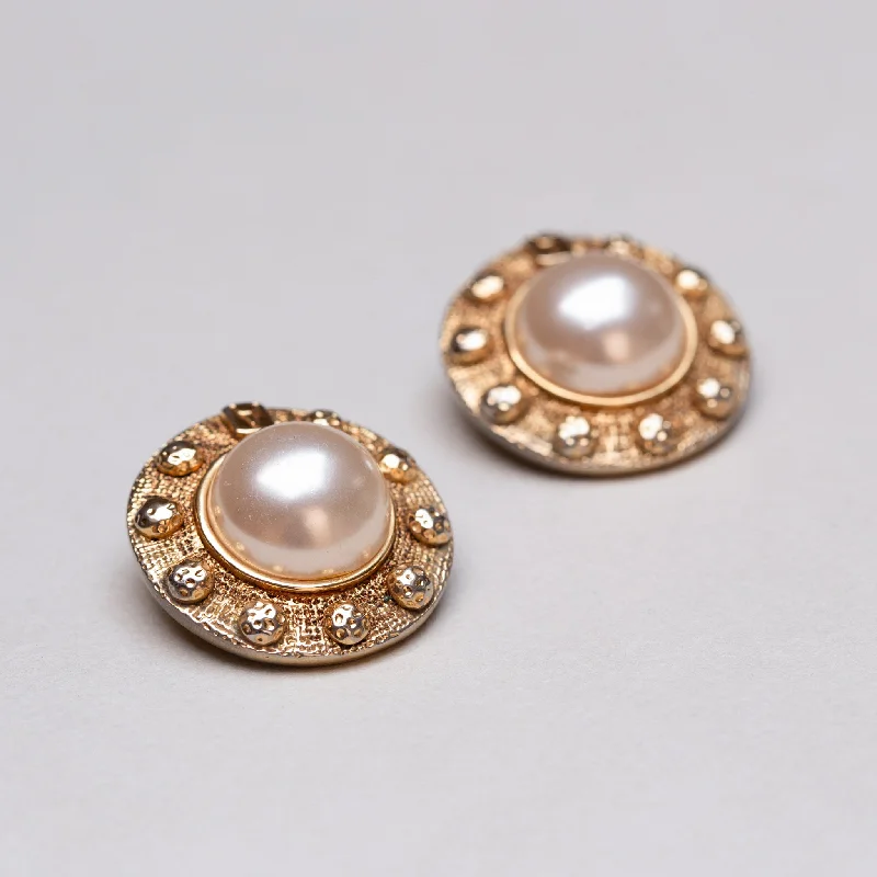 Unique Stud Earrings for Casual Outfits-Vintage Alexandre de Paris Gold Clip-on Earrings with Pearl