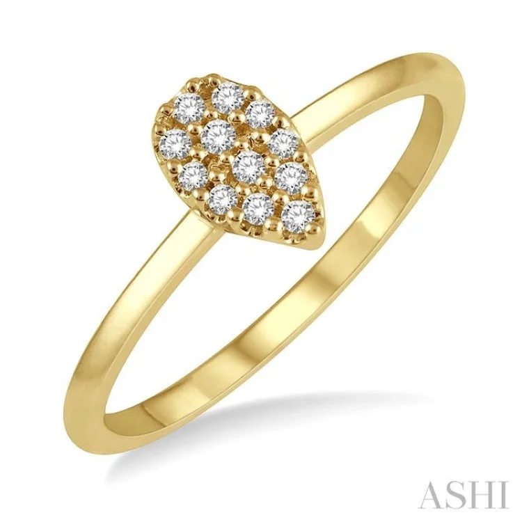 Luxury Diamond Ring for Men-1/10 Ctw Pear Shape Mount Round Cut Diamond Petite Ring in 10K Yellow Gold