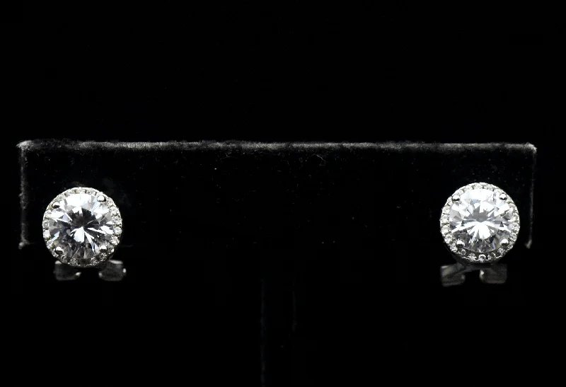 Sparkling Earrings for Bold Fashion-Vintage Cubic Zirconia Sterling Silver Stud Earrings