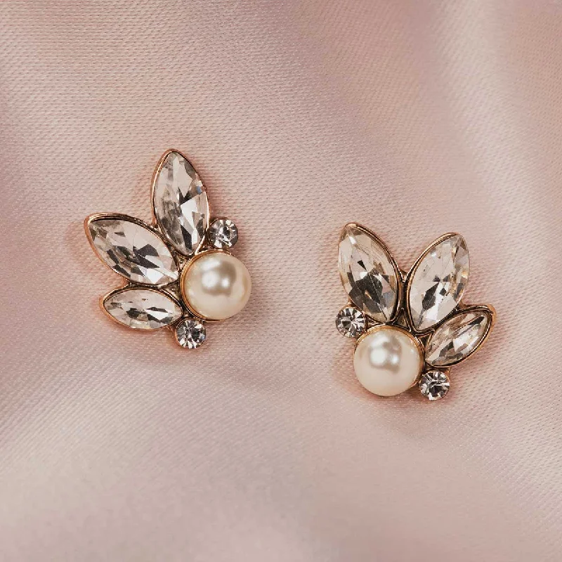 Bohemian Earrings for Fashion Lovers-Vintage Crystal Earrings: Leaf And Pearl Stud Earrings