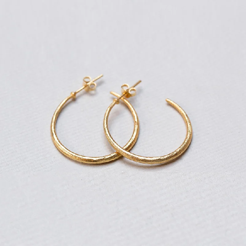 Statement Earrings for Girls-Textured Gold Open Stud Hoop Earrings