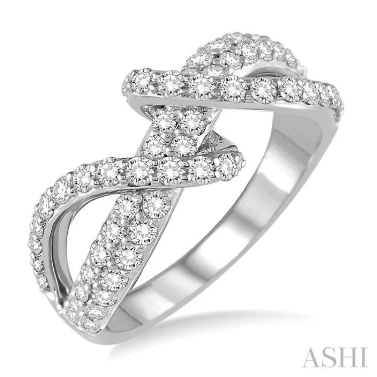 Wedding Band with Diamonds-1 1/10 Ctw Round Cut Diamond Fashion Ring in 14K White Gold