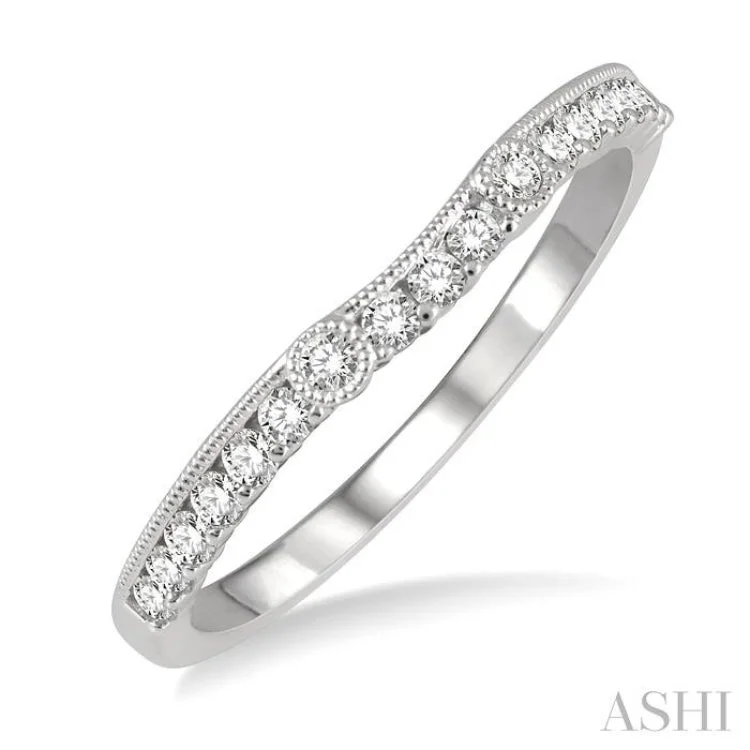 Adjustable Ring for Casual Style-1/4 ctw Arched Center Round Cut Diamond Wedding Band in 14K White Gold