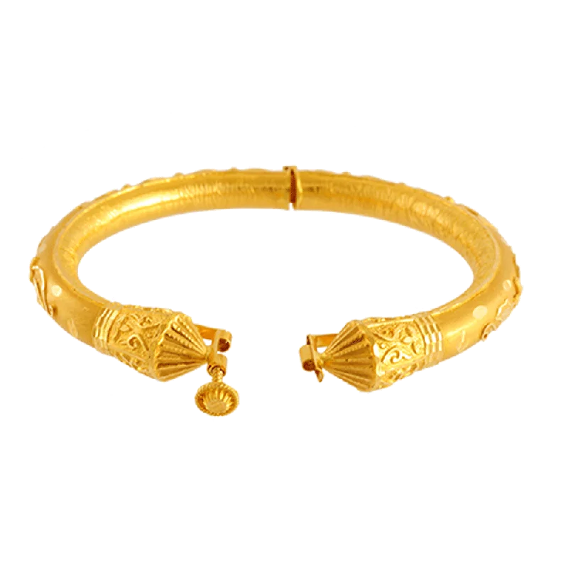 Stackable Bangles for Fashion-22KT Yellow Gold Bangle For Women