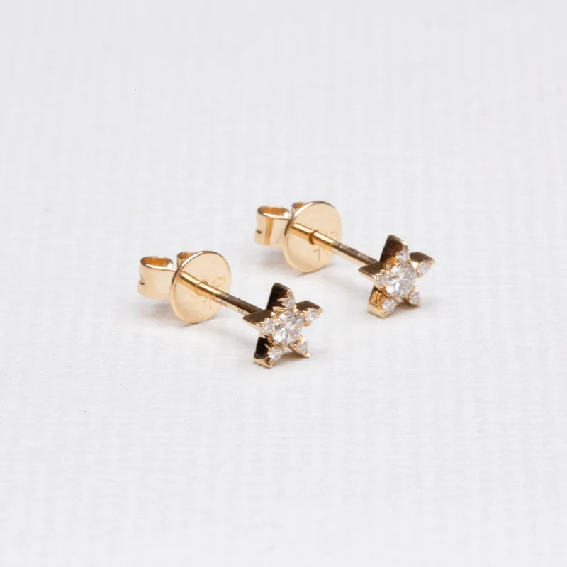 Drop Earrings for Formal Occasions-Yellow Gold Star Stud Earrings with Diamonds