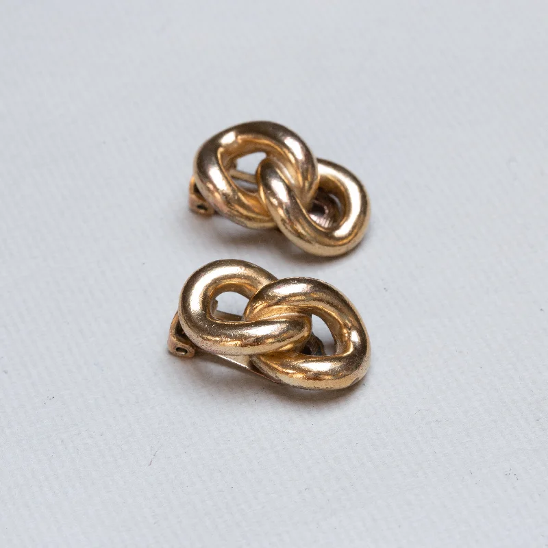 Statement Silver Earrings for Bold Style-Vintage Gold Clip-on Earrings